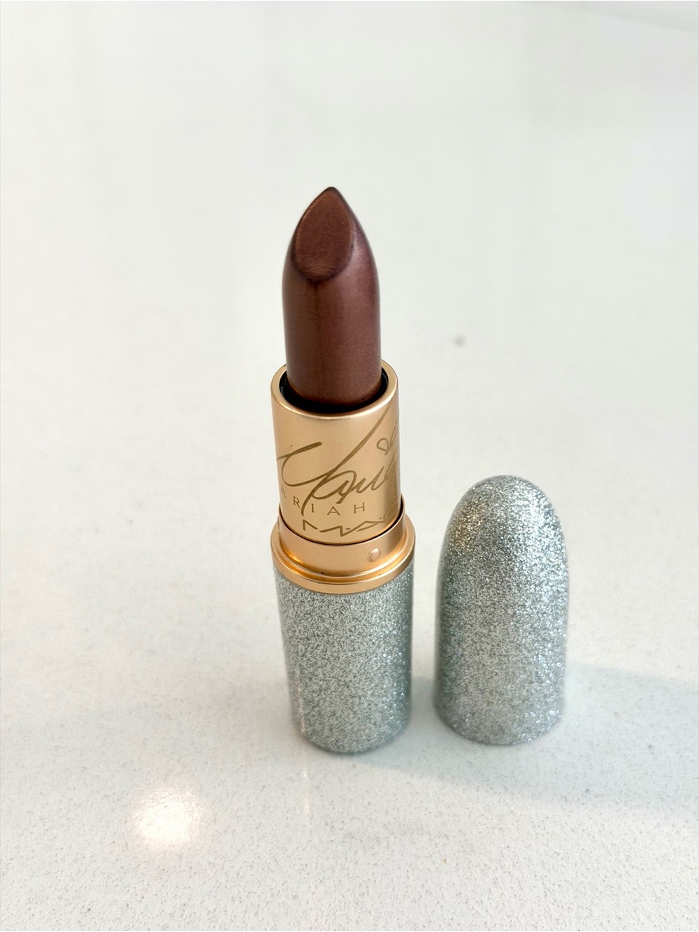 MAC Mariah Carey - I Get So OOC - Limited Edition Lipstick